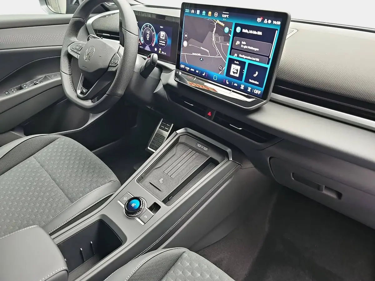 VW T-ROC 1.5 ETSI DSG R-LINE MATRIX AHK LM19