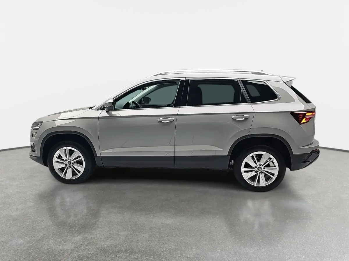 SKODA KAROQ 2.0 TDI DSG DRIVE NAVI LED AHK LM