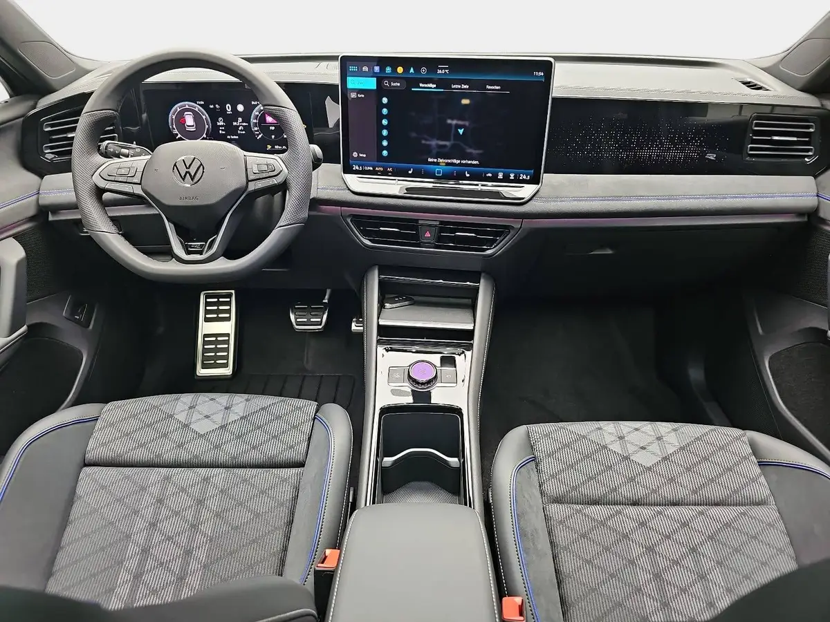 VW TIGUAN 1.5 ETSI DSG R-LINE NAVI LED PANO