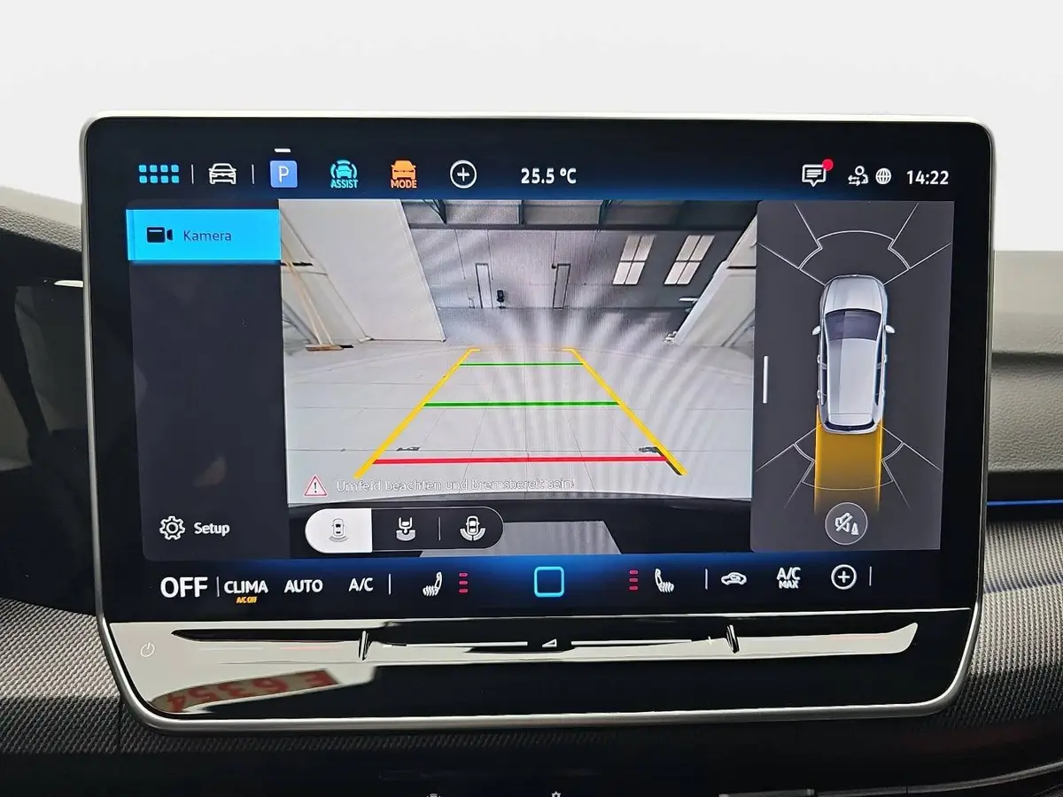 VW GOLF 1.5 ETSI DSG VIII R-LINE NAVI MATRIX-LED
