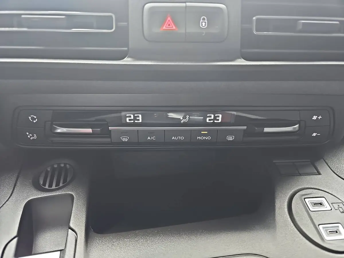 PEUGEOT RIFTER BLUEHDI 130 CV EAT8 GT L2 7-S LED AHK