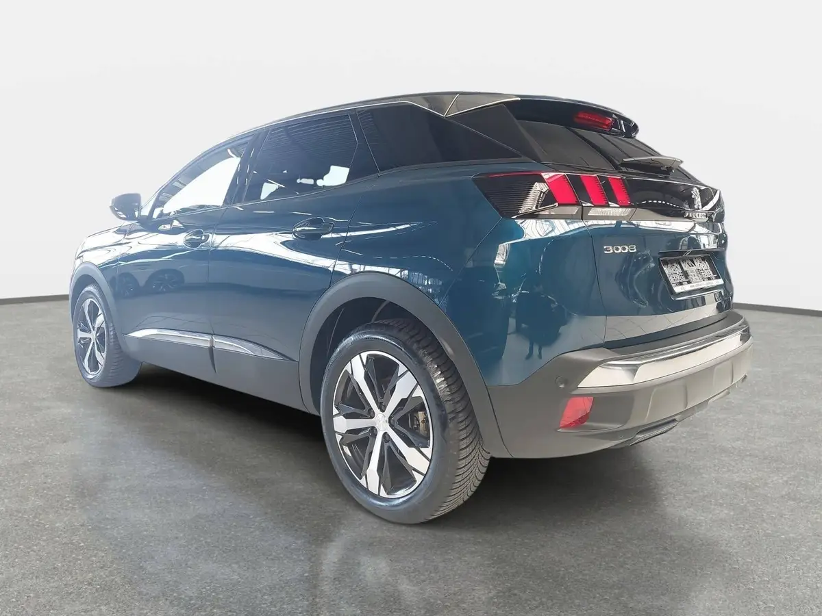 PEUGEOT 3008 1.2 AUTOMATIK 130 ALLURE 1.HAND