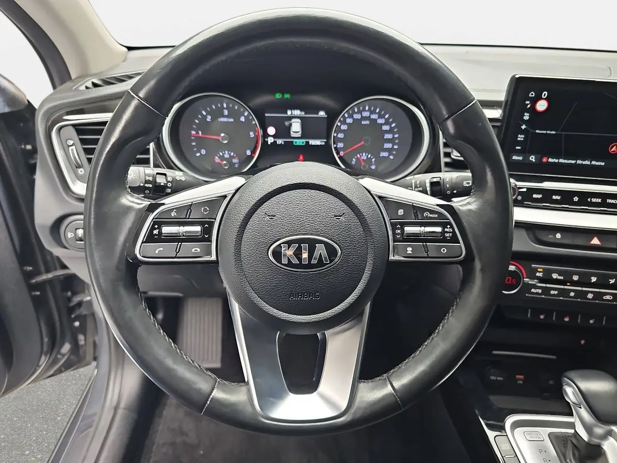 KIA CEED SW 1.6 CRDI DCT7 MHEV SPIRIT NAVI TECHNOLOGIE