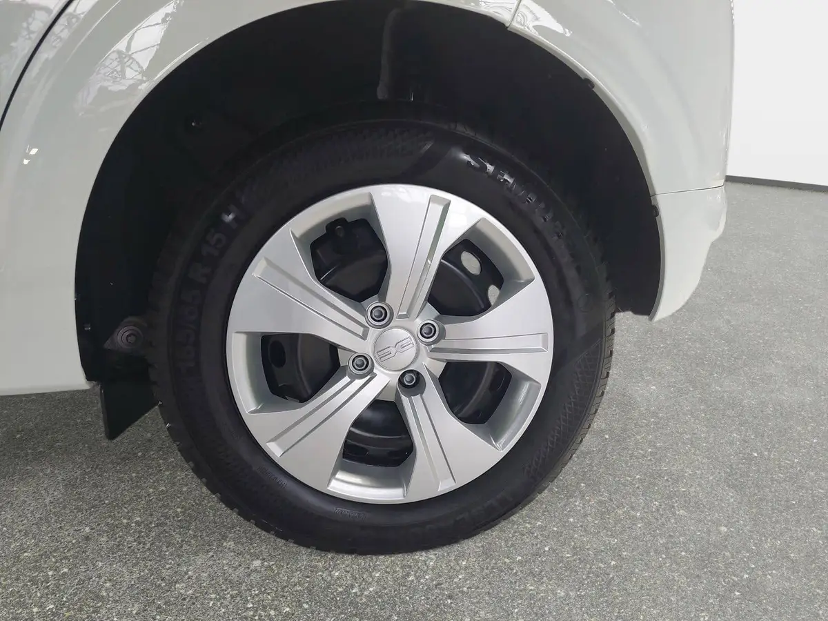 DACIA SANDERO 1.0 SCE 65 EU6E ESSENTIAL LED GRA ALLWETTER