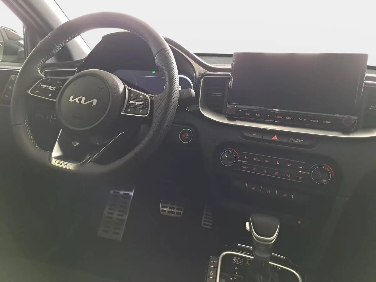 KIA CEED SW 1.5 T-GDI DCT7 GT-LINE TECHNOLOGIE LEDER PERFORMANCE