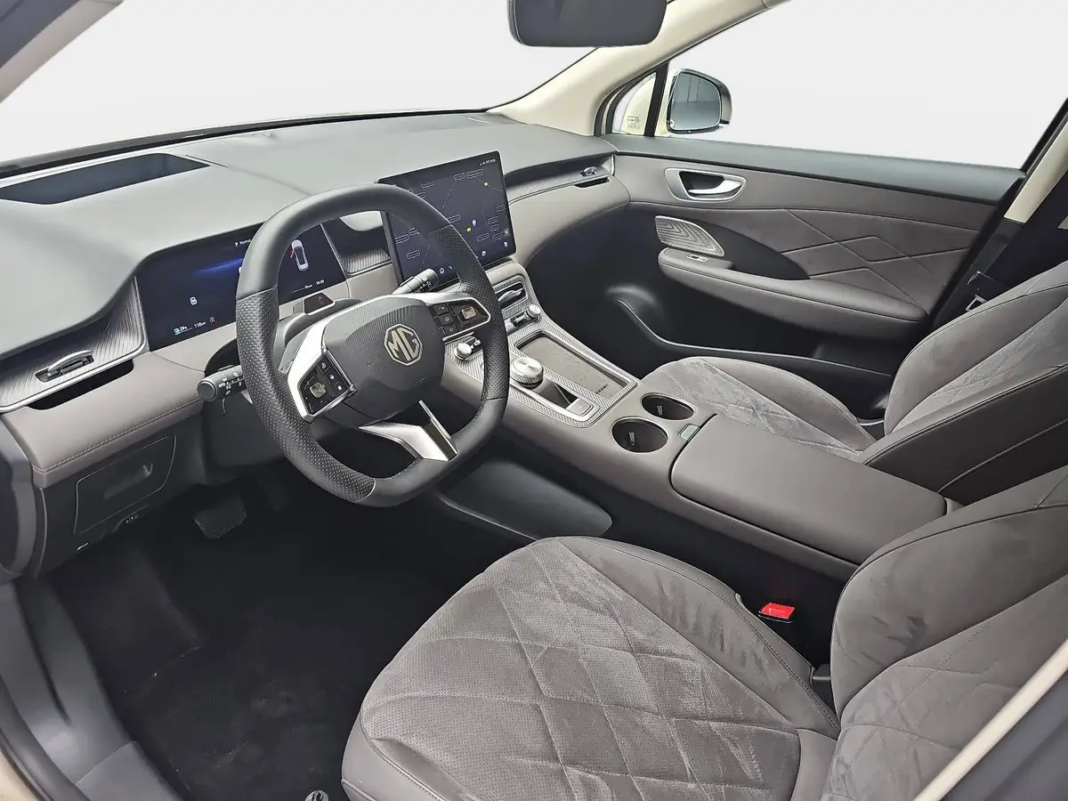 MG S6 EV EV 77 KWH LUXURY AWD PANORAMA LEDER 20-ZOLL