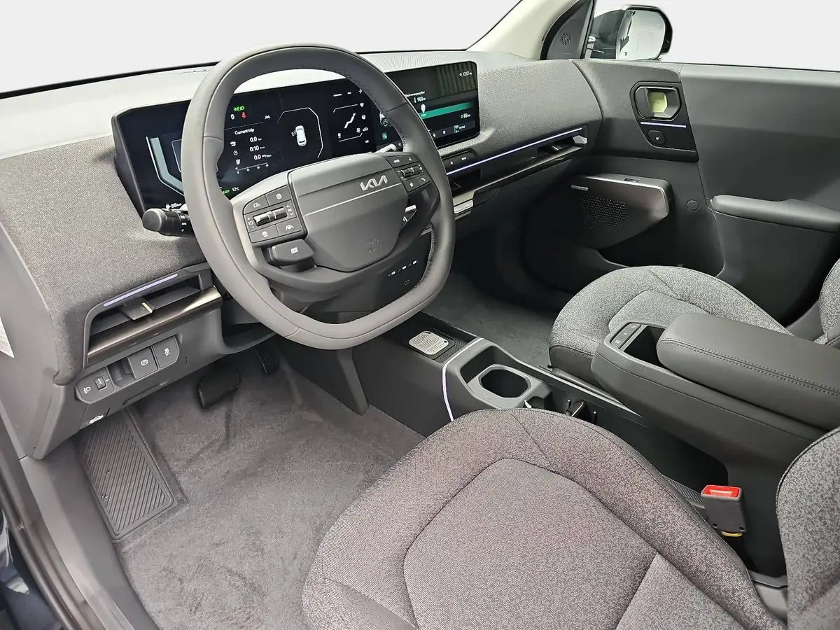 KIA EV2 42.2 KWH EARTH MJ27 WINTER-CONNECT TECHNOLOGY DRIVEWISE-PARK DESIGN