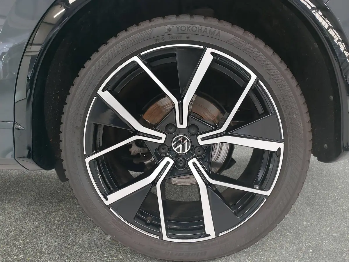 VW TIGUAN 1.5 ETSI DSG R-LINE NAVI LED-MATRIX HUD IQ-DRIVE P