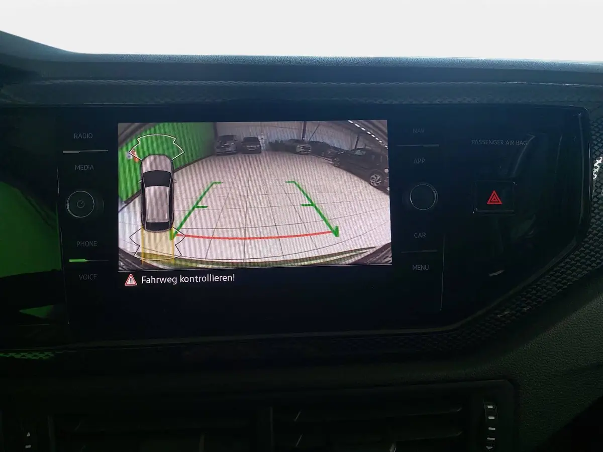 VW TAIGO 1.0 TSI DSG LIFE NAVI LED ACC SITZHEIZUNG PDC KAME