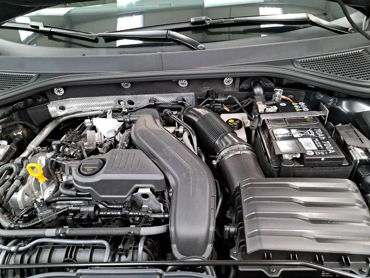 VW T-ROC 1.5 TSI DSG LIFE LED WINTER AHK