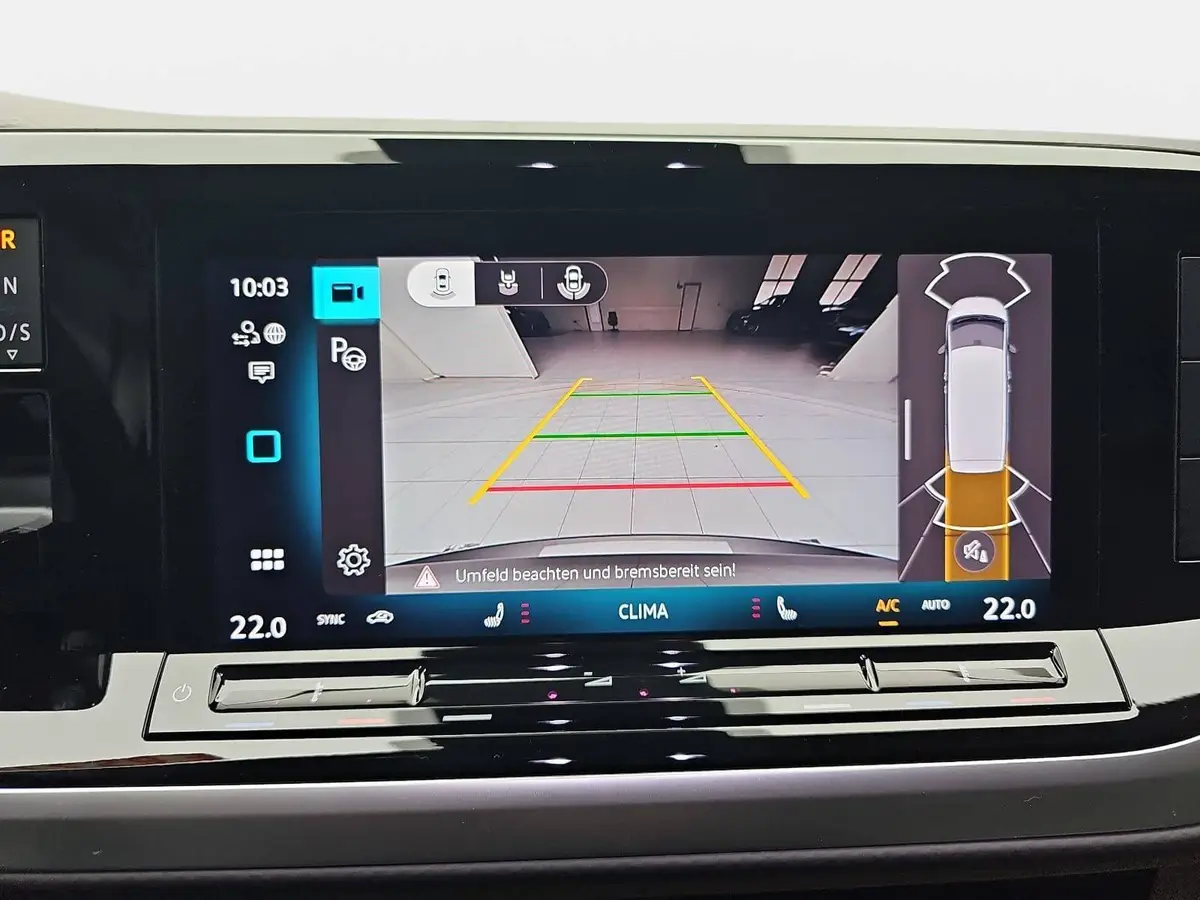 VW T7 MULTIVAN 2.0 TDI DSG LIFE LANG ACC AHK