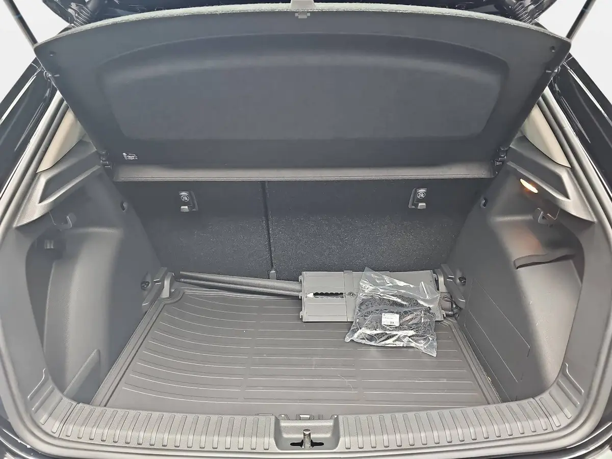 SKODA FABIA 1.0 TSI KLIMAAUTO LED SITZH. KAMERA