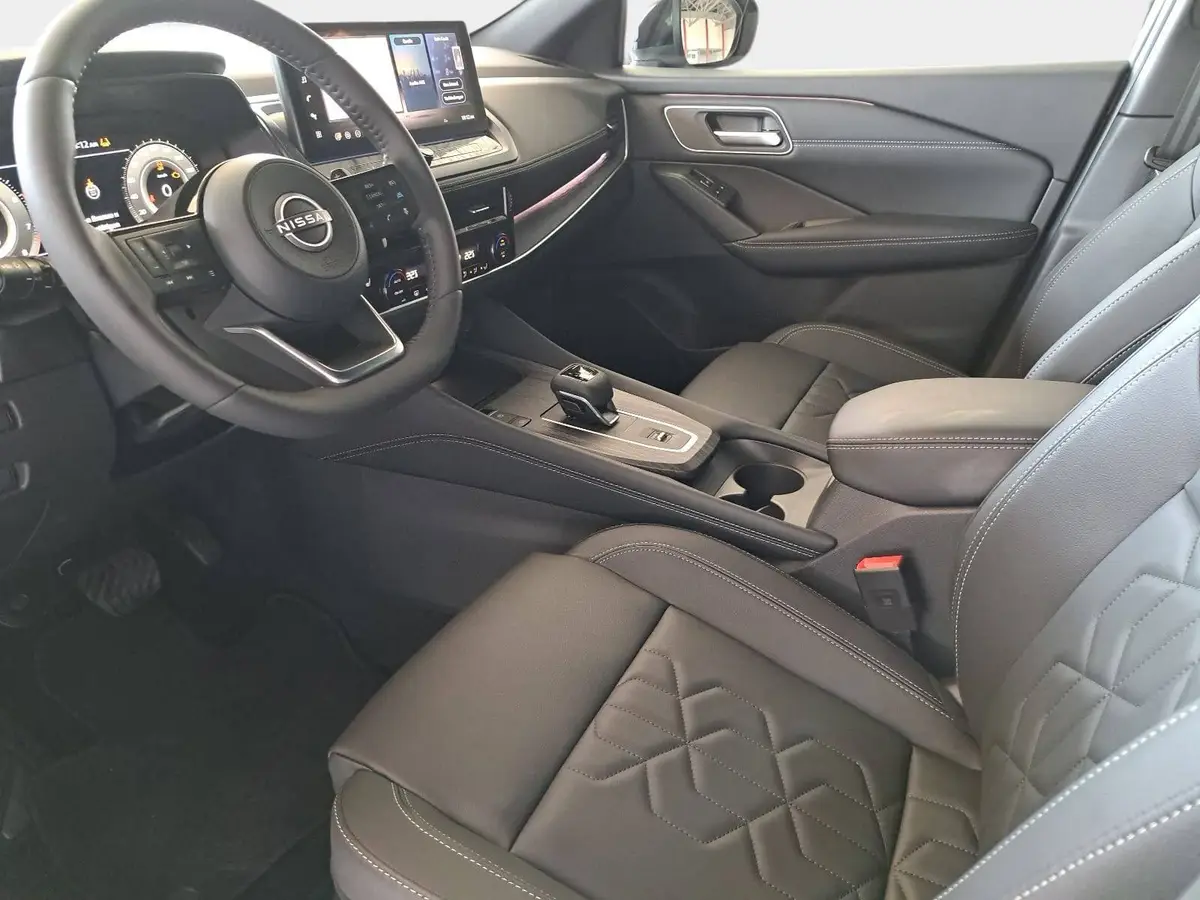 NISSAN QASHQAI 1.3 DIG-T X-TRONIC TEKNA NAVI LED