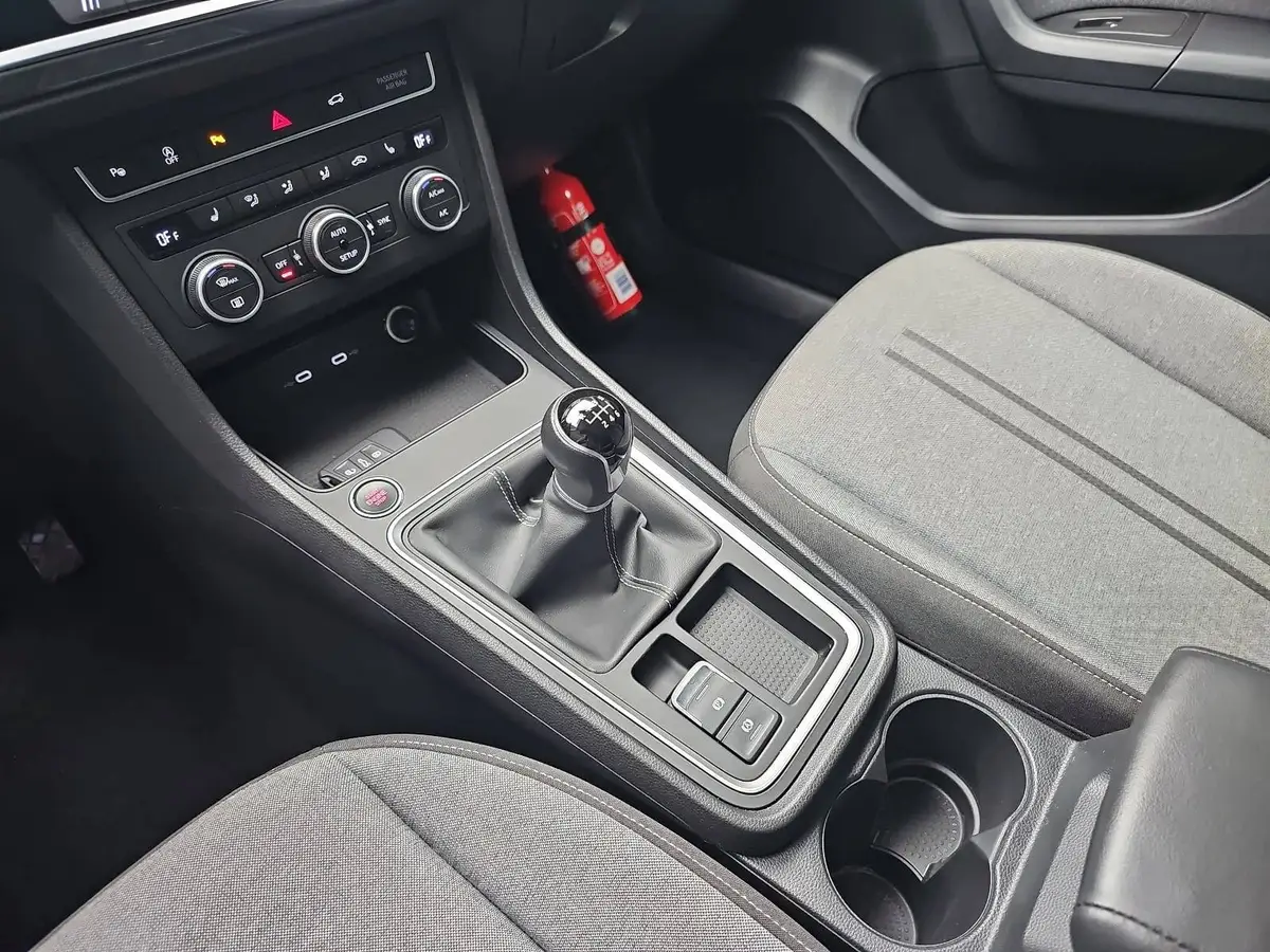 SEAT ATECA 1.0 TSI STYLE LED GRA WINTER AHK DAB