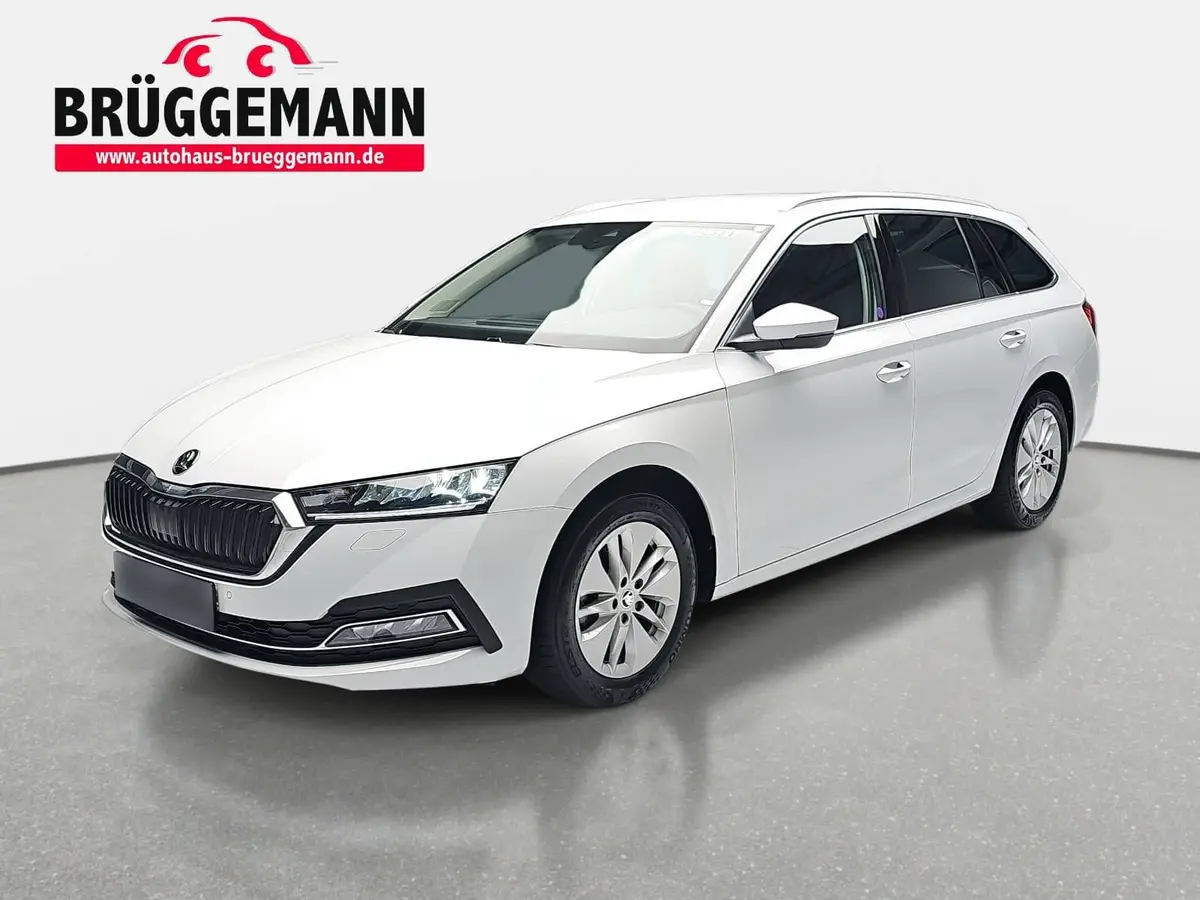 SKODA OCTAVIA COMBI 1.0 TSI AMBITION NAVI LED PDC