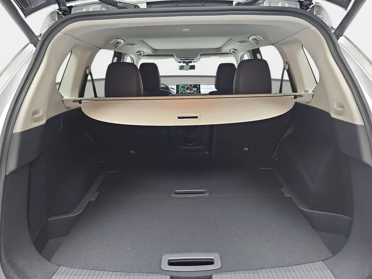 NISSAN X-TRAIL 1.5 VC-T MHEV AUTO. TEKNA PANORAMA BOSE 20ZOLL