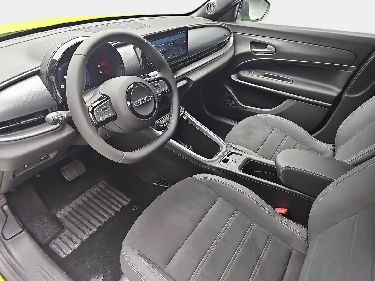 FIAT 600 1.2 T3 HYBRID DCT SPORT MJ26 NAVI