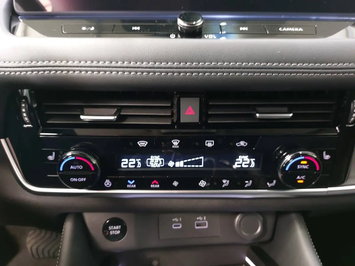 NISSAN X-TRAIL 1.5 VC-T E-POWER AUTO. TEKNA LM20