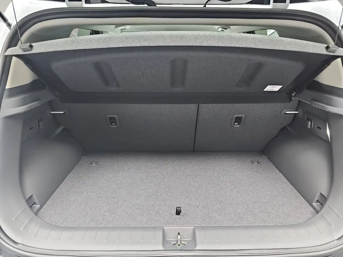 KIA EV2 42.2 KWH EARTH MJ27 WINTER-CONNECT TECHNOLOGY DRIVEWISE-PARK DESIGN
