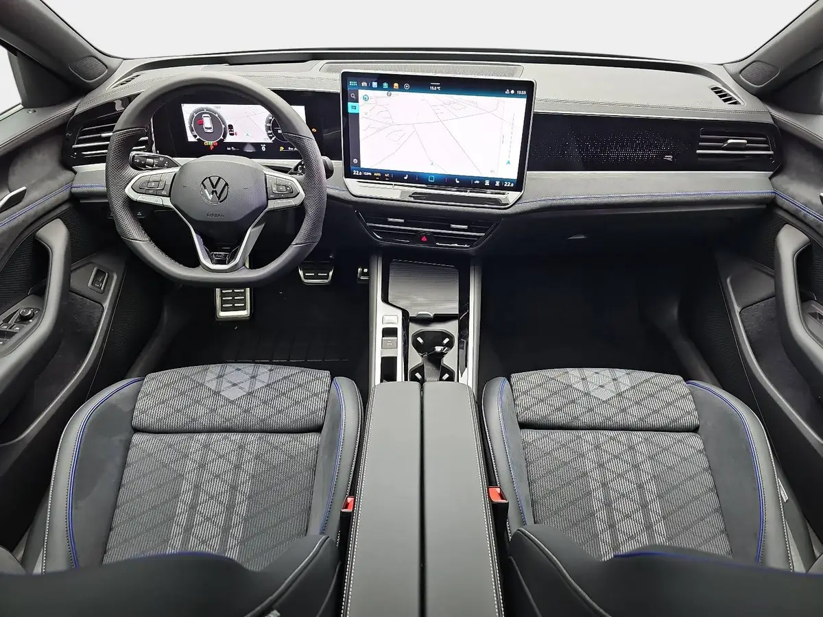 VW PASSAT VARIANT 2.0 TDI DSG R-LINE NAVI LED-MATRIX ACC PANO BLACK 