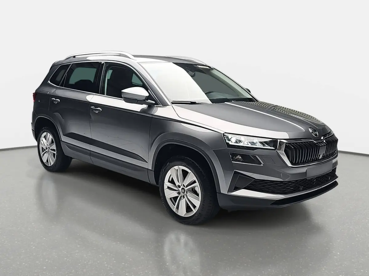 SKODA KAROQ 2.0 TDI DSG DRIVE NAVI LED AHK LM