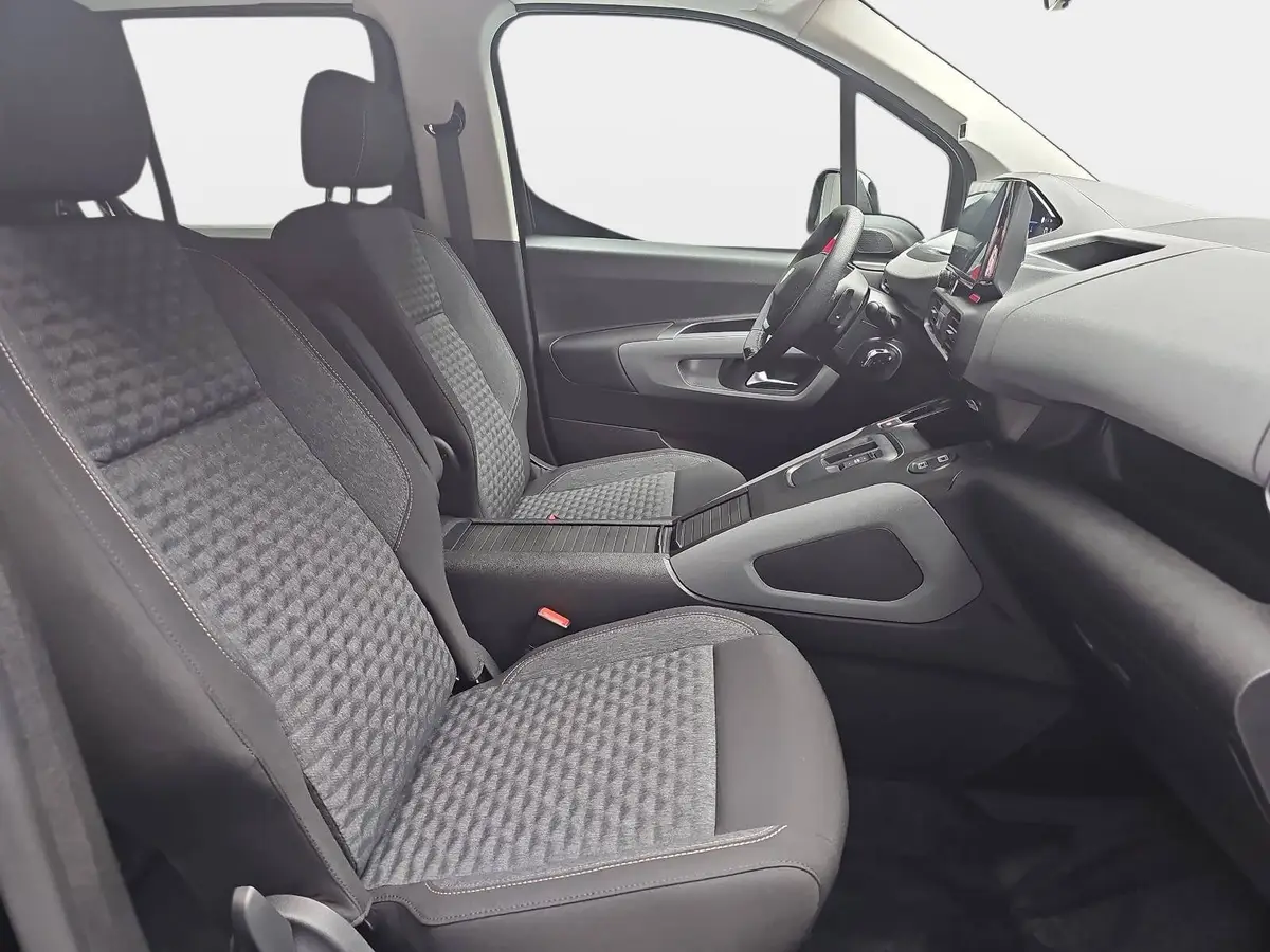 PEUGEOT RIFTER BLUEHDI 130 CV EAT8 GT L2 7-S LED AHK