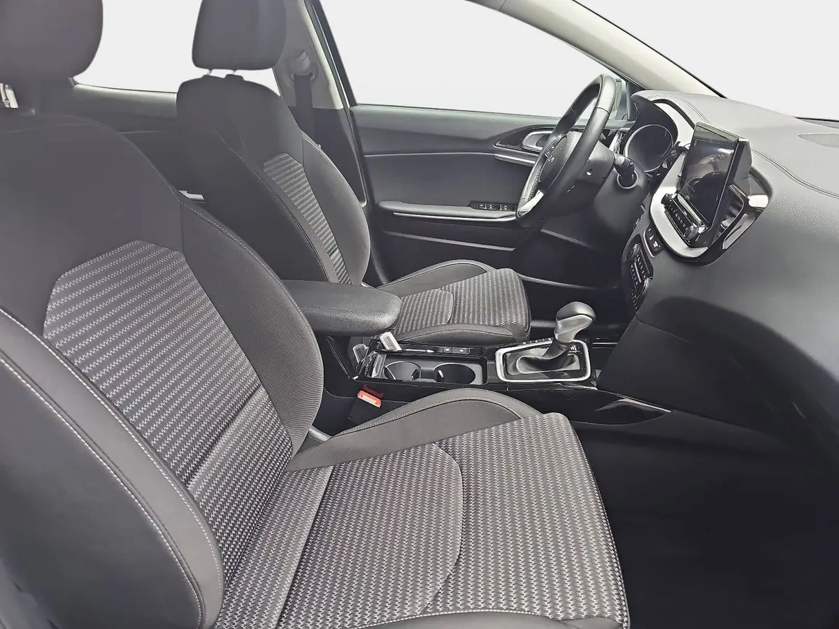 KIA XCEED 1.6 PLUG-IN-HYBRID DCT6 VISION KOMFORT NAVI