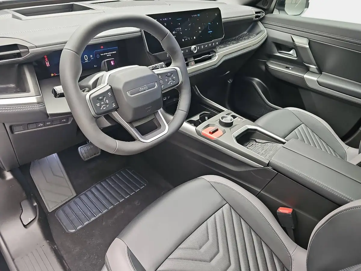 JEEP COMPASS 1.2 E-HYBRID DCT FIRST EDITION MJ26 PREMIUM-PAKET PANORAMA