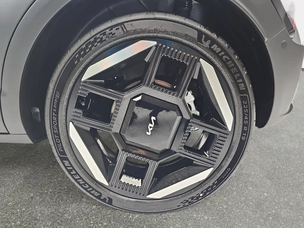 KIA EV2 61.0 KWH GT LINE MJ27 WINTER-CONNECT 22KW-AC TECHN DRIVEWISE-PARK KOM GD