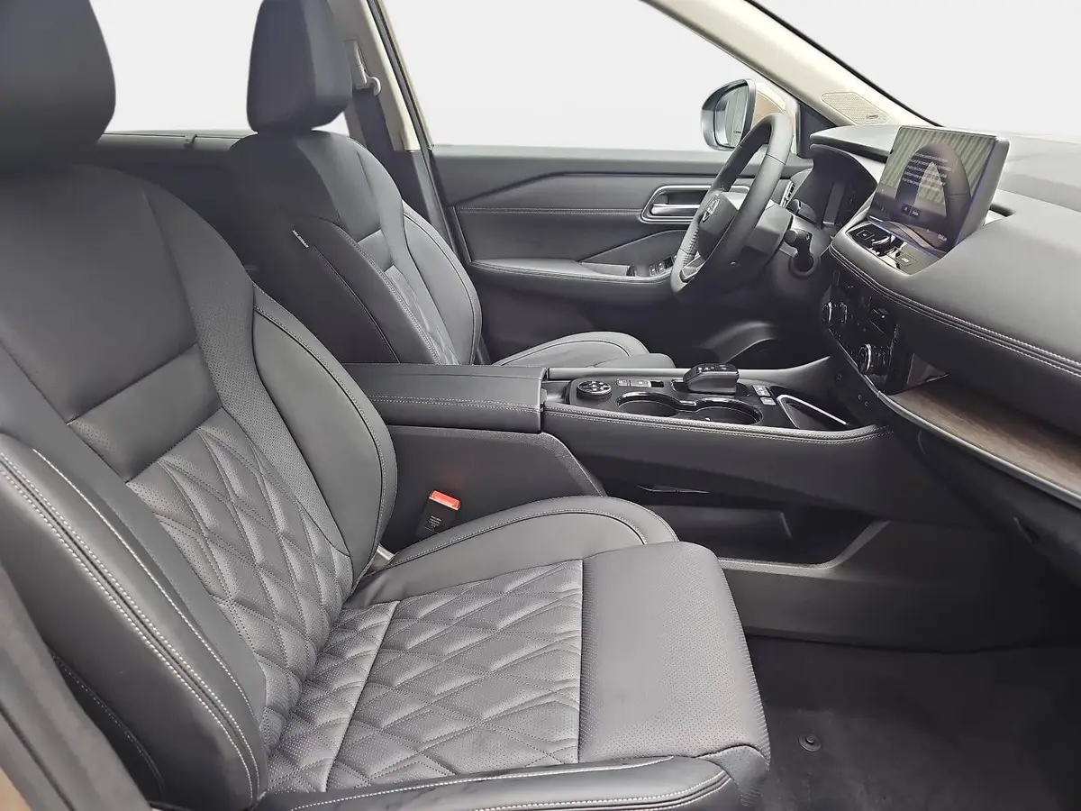 NISSAN X-TRAIL 1.5 VC-T E-4ORCE 4X4 AUTO. MJ26 TEKNA PREMIUM 7-SITZE
