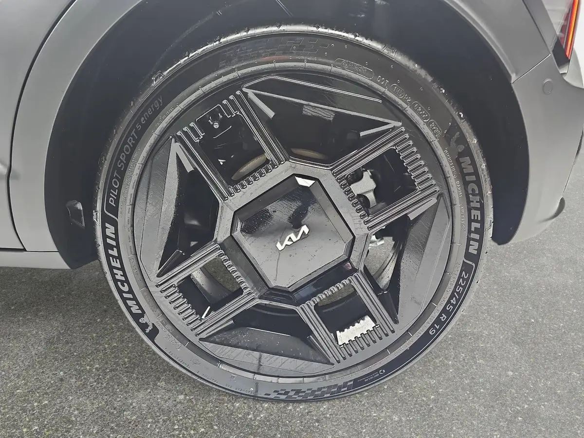 KIA EV2 61.0 KWH BLACK LINE MJ27 DRIVEWISE-PARK KOMFORT GLASDACH STYLE