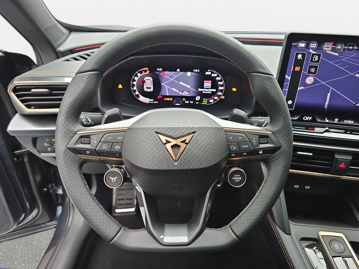 CUPRA FORMENTOR 1.5 ETSI DSG NAVI LED ACC PANORAMA EL.HECKKL. KAME