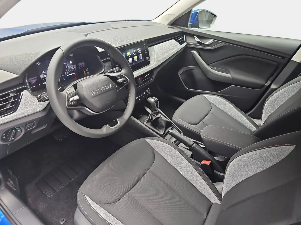 SKODA KAMIQ 1.0 TSI DSG 130 JAHRE LED KLIMAUTO WINTER SICHT KA