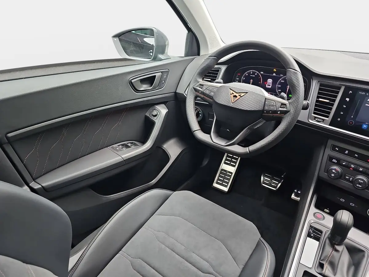 CUPRA ATECA 1.5 TSI DSG NAVI LED ACC PANO EL.HECKKLAPPE WINTER