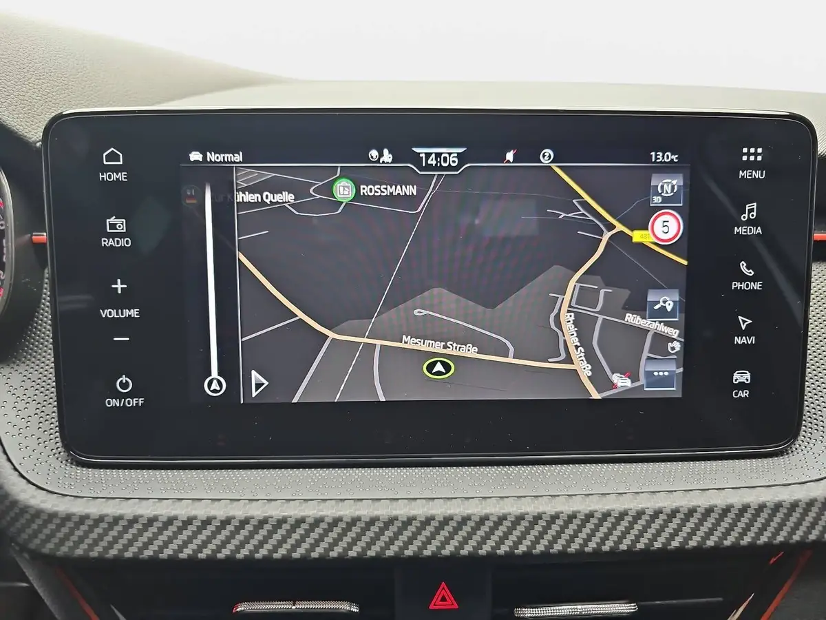 SKODA KAMIQ 1.5 TSI DSG MONTE CARLO NAVI LED