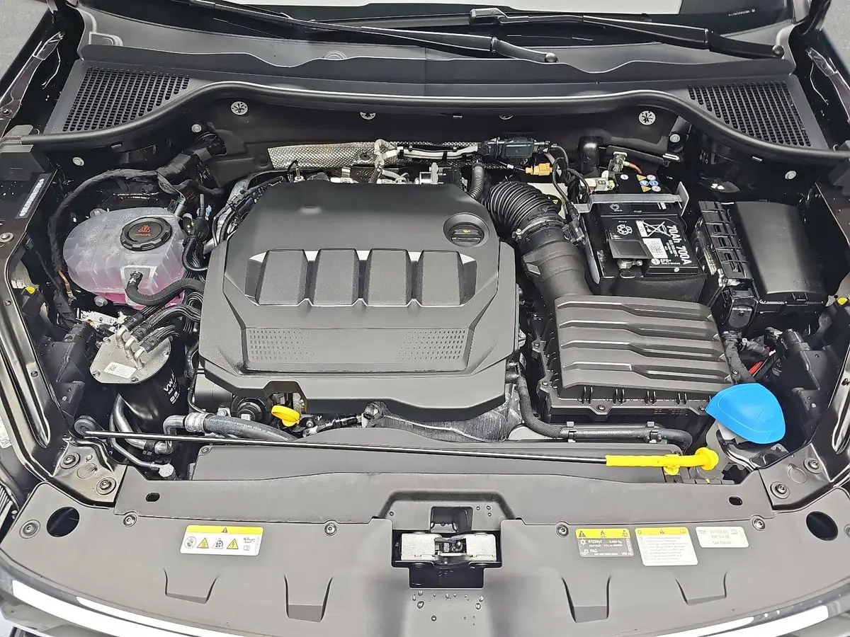 SKODA KAROQ 2.0 TDI DSG FAMILY LED KAMERA LM17