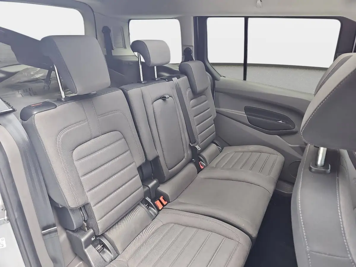 FORD TOURNEO CONNECT 1.5TDCI GRAND TITANIUM NAVI