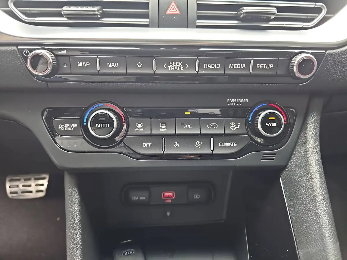 KIA NIRO 1.6 GDI PLUG-IN HYBRID DCT SPIRIT NAVI