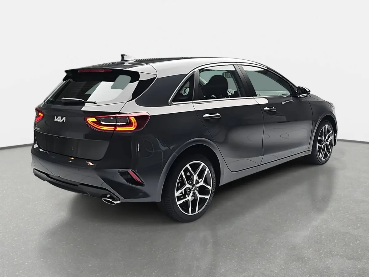 KIA CEED 1.5 T-GDI SPIRIT