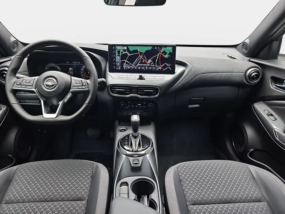 NISSAN JUKE 1.6 HYBRID AUTO. N-CONNECTA WINTER FRONTSCHEIBENHEIZUNG