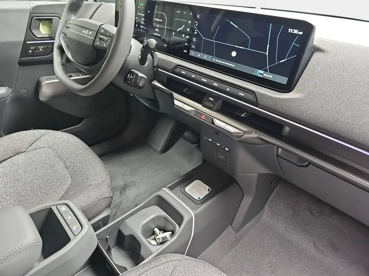 KIA EV2 42.2 KWH EARTH MJ27 4SITZE WINTER-CONNECT TECHN DRIVEWISE-PARK DESIGN