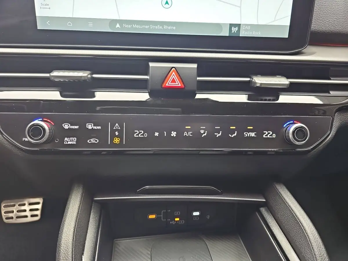 KIA SPORTAGE 1.6 T-GDI 180 AWD DCT GT-LINE MJ26 SCHW.DACH DRIVEWISE SOUND