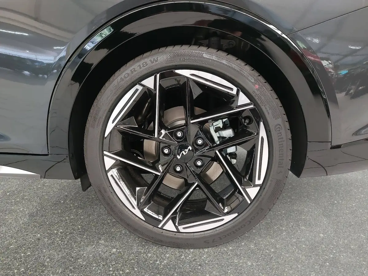 KIA K4 SW 1.6 T-GDI 180 PS DCT7 GT-LINE MJ26 DW-PARK-PRO SITZ SOUND DESIGN GLASDACH
