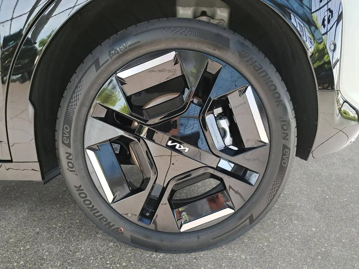 KIA EV3 81.4 KWH GT-LINE MJ26 DRIVEWISE-PARK-PRO KOMFORT