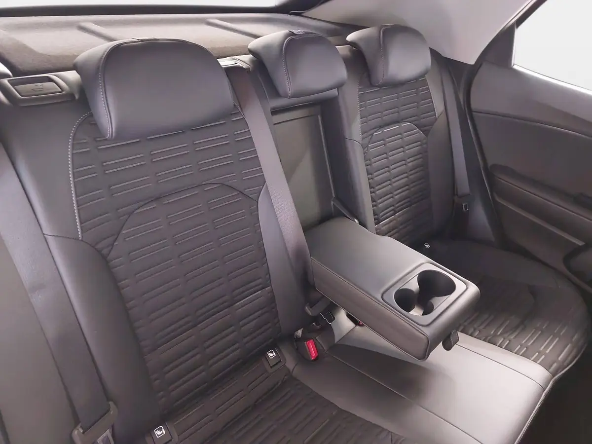 KIA XCEED 1.6 T-GDI 150 DCT SPIRIT MJ27 SOUND