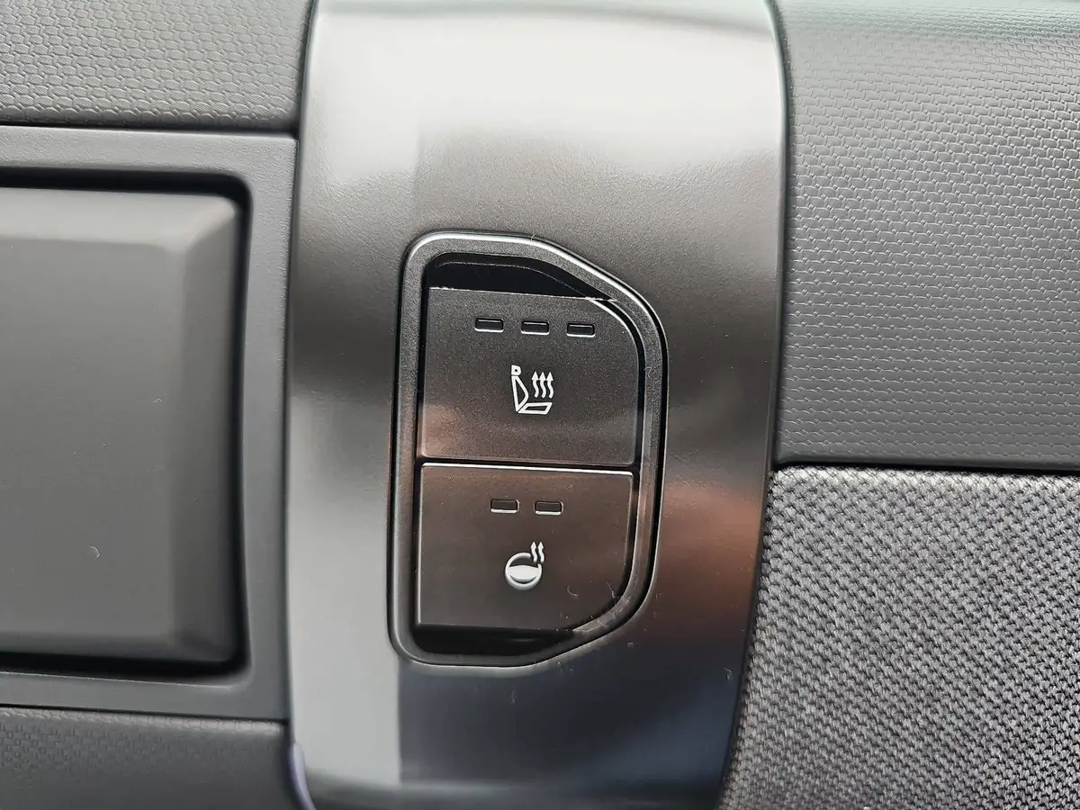 KIA EV3 81.4 KWH EARTH MJ27 WINTER-CONNECT BUSINESS UPGRADE DRIVEWISE-PARK