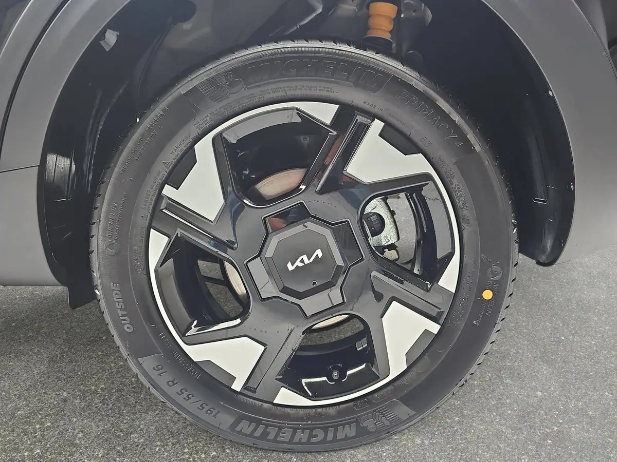 KIA STONIC 1.0 T-GDI 100 VISION MJ26 SITZH. NAVI