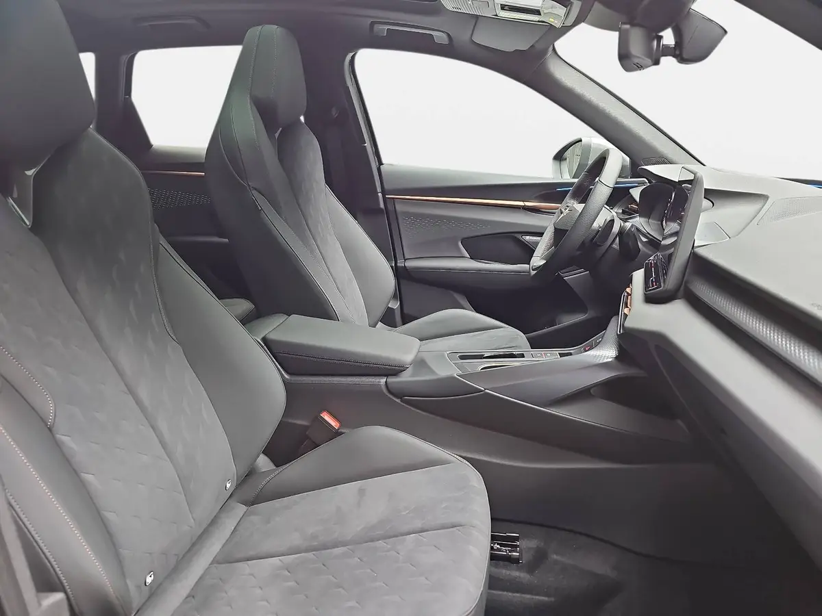 CUPRA TERRAMAR 2.0 TSI DSG VZ 4D NAVI HD-LED SENNHEISER INTELLIGE