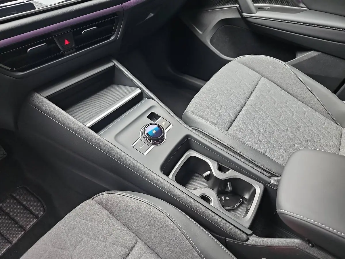 VW TIGUAN 2.0 TDI DSG LIFE LED-PLUS ACC WINTER EL.HECKKLAPPE