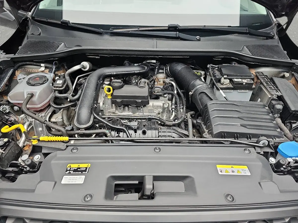 SEAT ARONA 1.0 TSI MOVE! NAVI LED KLIMAAUTO FULL-LINK DAB LM